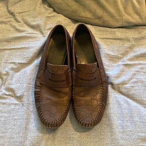 Gucci 10-1/2 brown